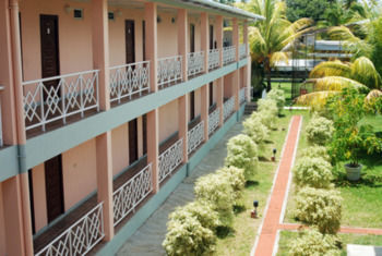 Rovanel'S Resort And Conference Centre Bon Accord Village 外观 照片